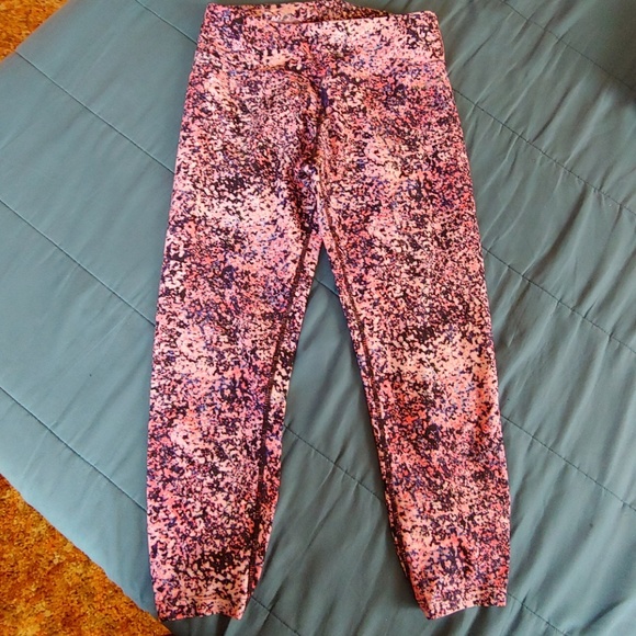 Calvin Klein Pants - Xs Calvin klein performance crop legging